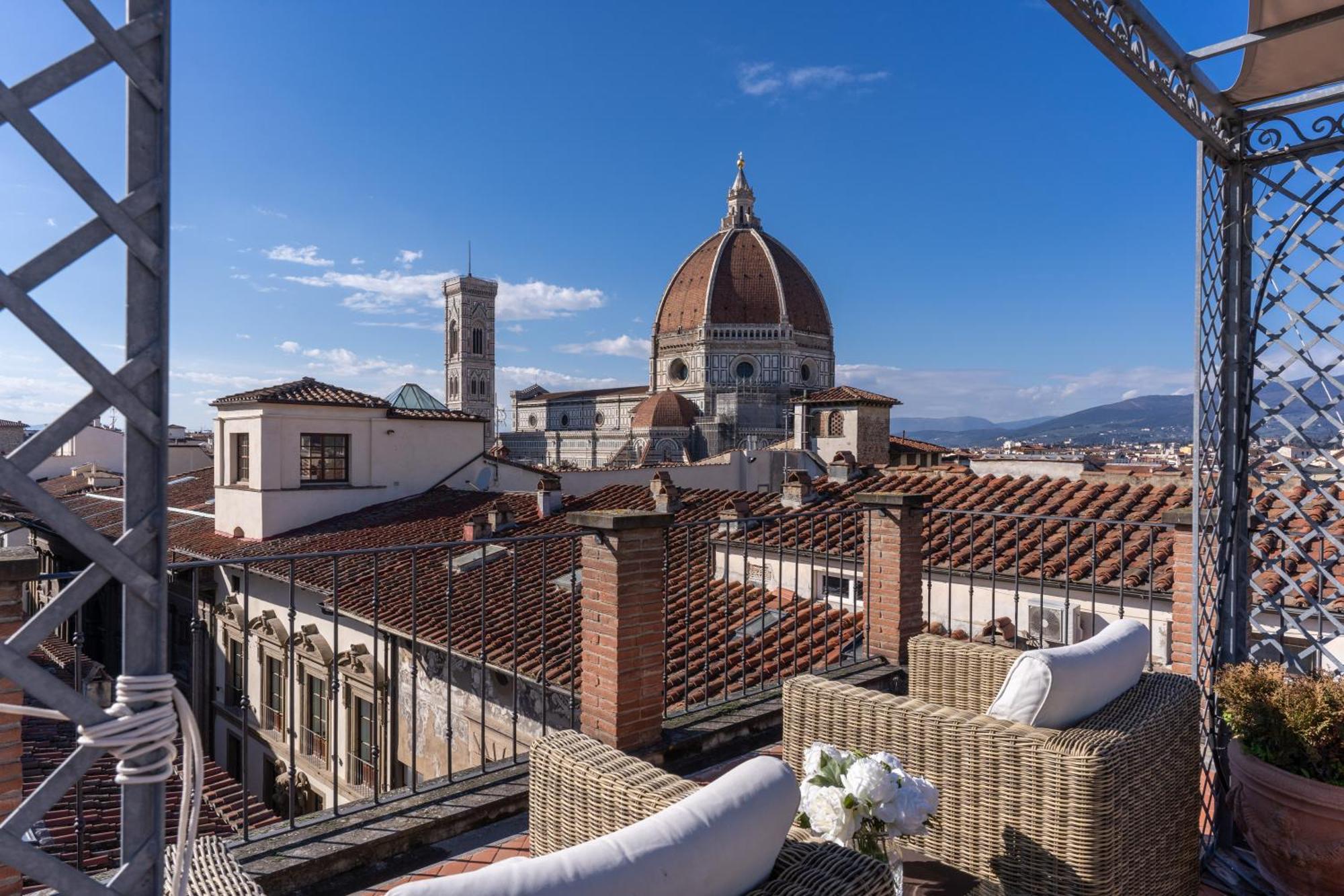 Futura Collection Terrace * Florenz